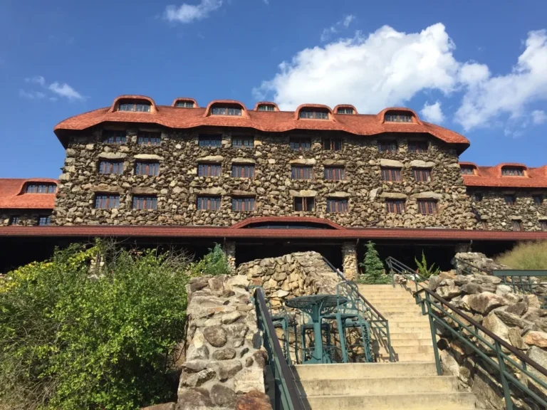 Grand Estate Hotels USA: Structural, Capital, and Operational Architecture